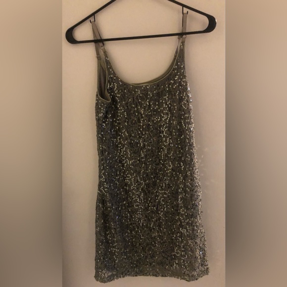 Mini sequence dress - Picture 2 of 3